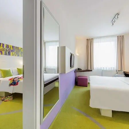 Sleepinroomz Boutique Hotel