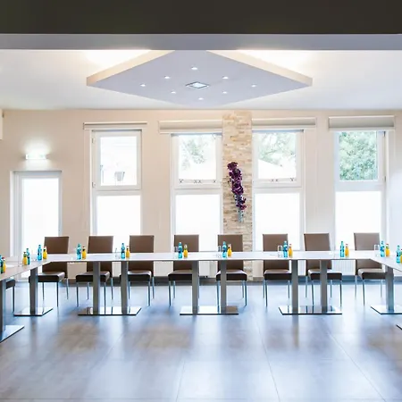 Sleepinroomz Boutique Dortmund-west Hotel 3*