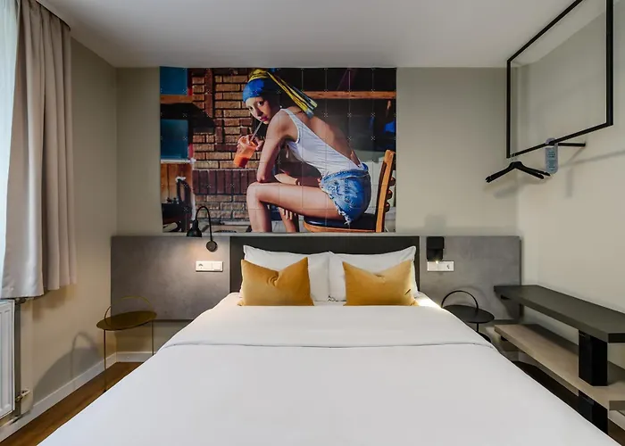 Sleepinroomz Boutique 3*