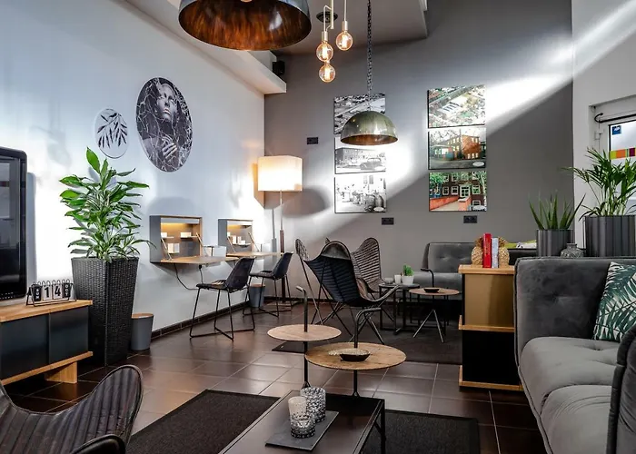 מלון Sleepinroomz Boutique